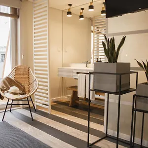 Select Liberdade 3* ליסבון